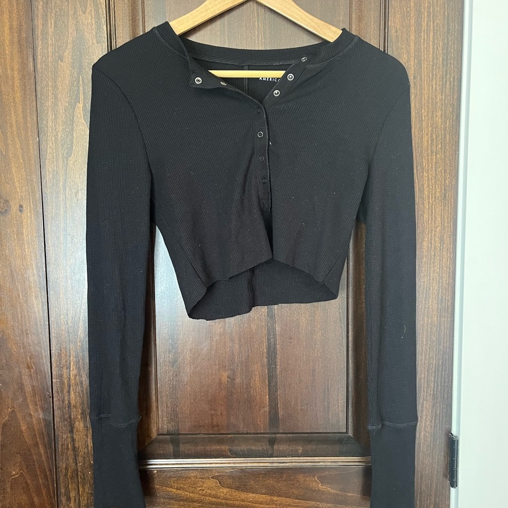 American Eagle Outfitters Black Button-Up Crop Top